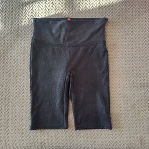SPANX Black  Bike Shorts Snake Print